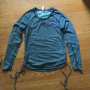 Lucy Fitness Size Medium long sleeve shirt